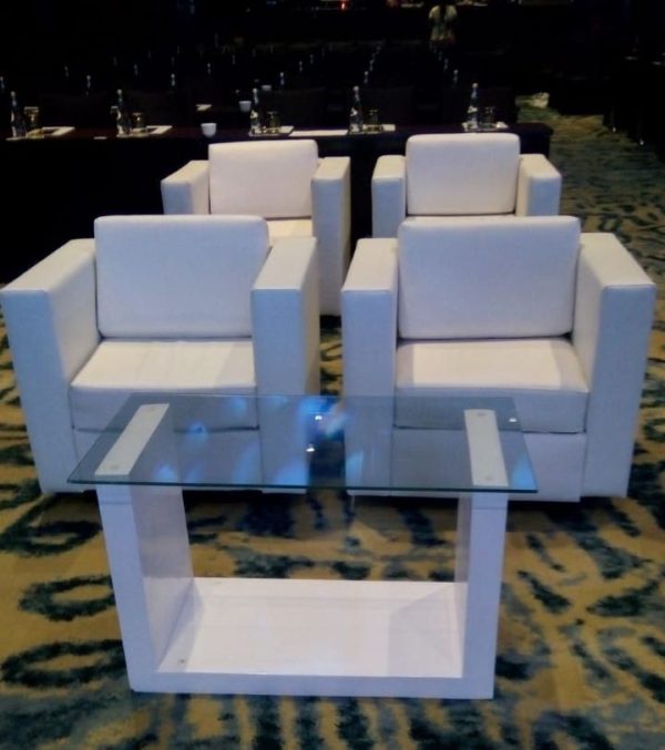 SINGLE SOFA